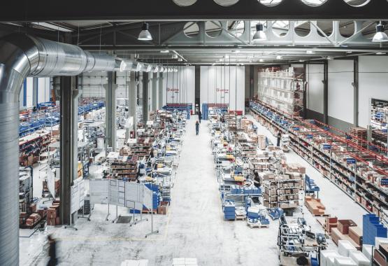 •	The Spanish company from Navarra will be opening storage centres in Mexico and in the United States by the second half of this year