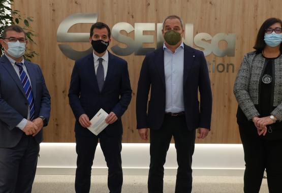 (Izda-dcha) José Antonio Espinosa, Mikel Irujo, Mikel Azcárate y Pilar Irigoien.